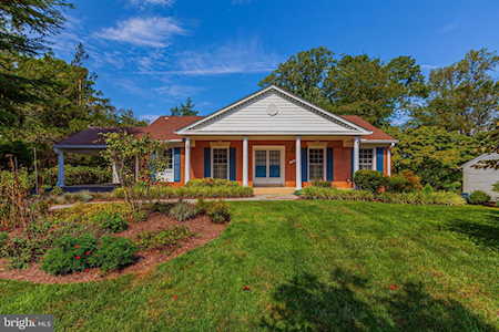 15316 Delphinium Ln Rockville, MD 20853