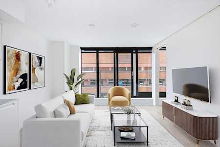1133 Hornby Street #1805 Vancouver, BC V6Z 1W1