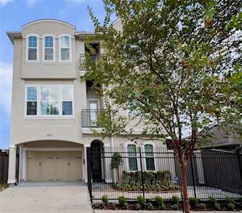 1973 Vermont St Houston, TX 77019
