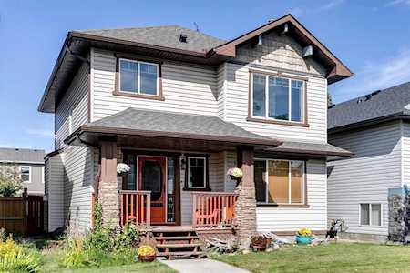 88 Prestwick Dr SE Calgary, AB T2Z 4K8