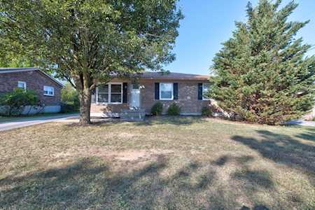 854 Harkins Dr Winchester, KY 40391
