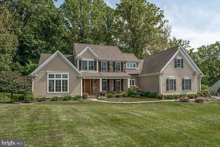 209 Arrowwood Ln Chadds Ford, PA 19317
