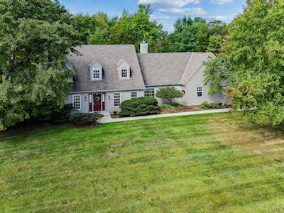 14 Meadow Wood Drive Granville, OH 43023