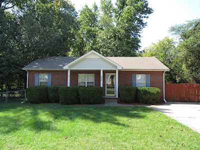 586 Colby Cv Clarksville, TN 37042