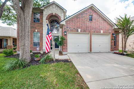 635 Aster Trail San Antonio, TX 78256