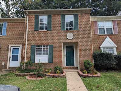 1062 Still Harbor Circle Chesapeake, VA 23320