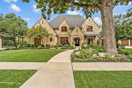 710 Inglenook Court Coppell, TX 75019