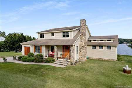 13 Rogers Lake Trl Old Lyme, CT 06371
