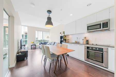5728 Berton Avenue #2006 Vancouver, BC V6S 0E5