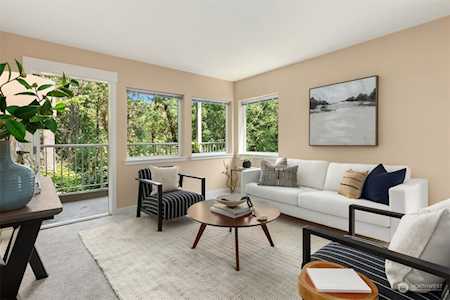 300 High School Rd NE #224 Bainbridge Island, WA 98110