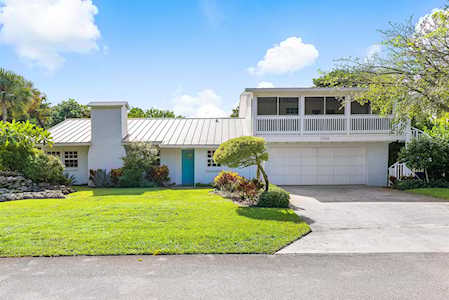 3206 E Palm Drive Delray Beach, FL 33483