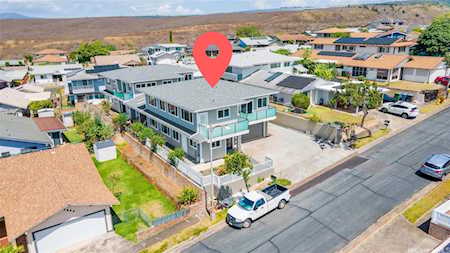 1652 Puananala Street Pearl City, HI 96782