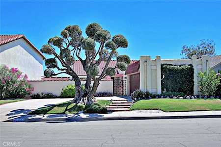 26556 Mimosa Ln Mission Viejo, CA 92691