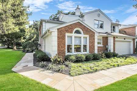 78 Hamlet Dr #78 Commack, NY 11725