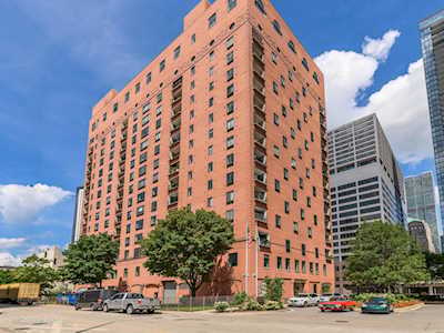 345 N Canal St #1402 Chicago, IL 60606