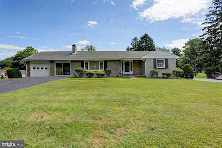 11210 Orchard Rd Waynesboro, PA 17268