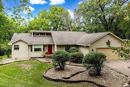 14 E Timberline Dr Blue Grass, IA 52726