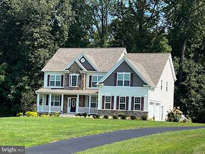 12795 Lena Ct Dunkirk, MD 20754
