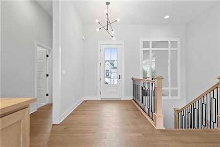 1609 SW 27th St Lee's Summit, MO 64082