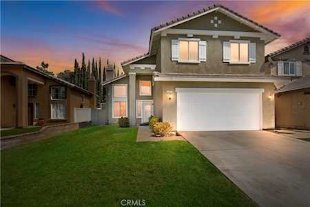 1351 Longwood Pines Ln Corona, CA 92881