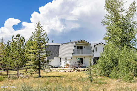2475 Crestview Dr Kamas, UT 84036