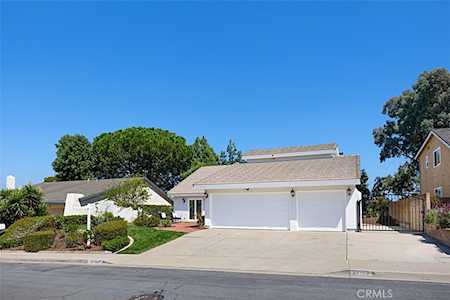 27102 Calle Del Cid Mission Viejo, CA 92691