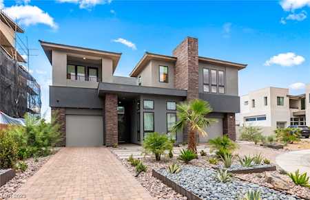 10716 Steel Ridge Ct Las Vegas, NV 89135