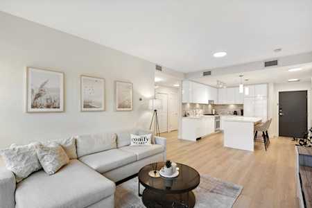 9551 Alexandra Road #423 Richmond, BC V6X 0S6