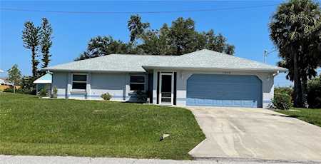 11042 Deerwood Ave Englewood, FL 34224