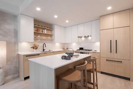 2045 Heritage Park Lane #219 North Vancouver, BC V7H 1S8