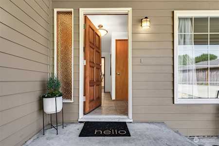 2331 N 136th St Seattle, WA 98133