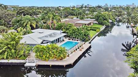 1732 NE 36th St Oakland Park, FL 33334