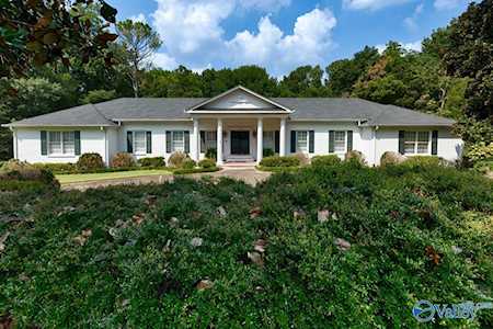 1016 SE Appalachee Drive Huntsville, AL 35801