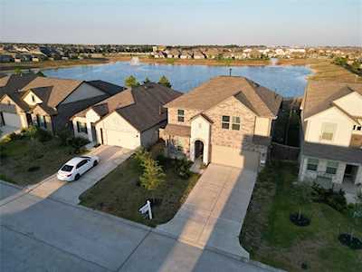 4822 Chestnut Valley Ln Katy, TX 77493