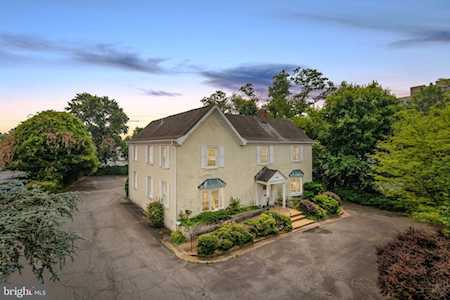 106 Little Falls St Falls Church, VA 22046