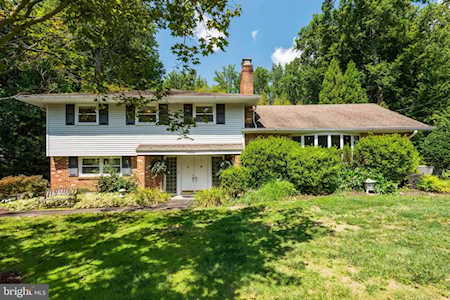 14700 Westbury Rd Rockville, MD 20853