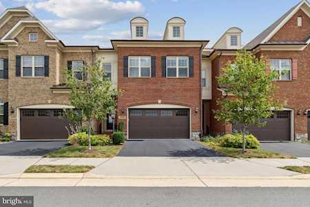 42586 Dreamweaver Dr Brambleton, VA 20148