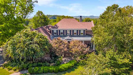 1112 Pigskin Ct Franklin, TN 37064