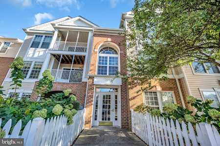 12004 Amber Ridge Circle #B-101 Germantown, MD 20876