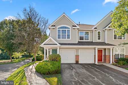 6281 Wild Swan Way #201 Columbia, MD 21045