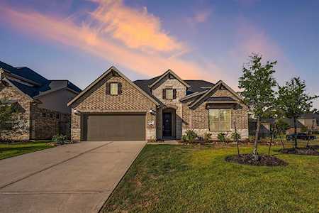 527 Willow Canyon Ln Pinehurst, TX 77362