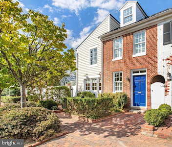 211 Franklin St Alexandria, VA 22314