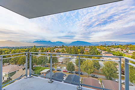 2435 Kingsway #1008 Vancouver, BC V5R 5G8