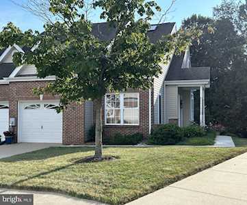 333 Shannonbridge Dr Hockessin, DE 19707
