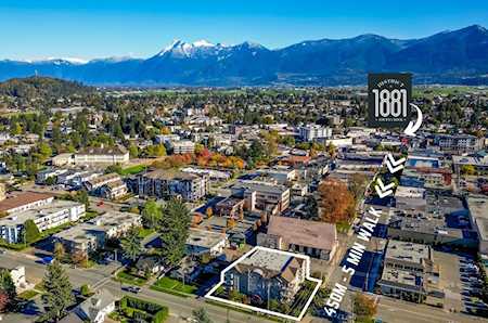 9400 Cook Street #204 Chilliwack, BC V2P 4J6