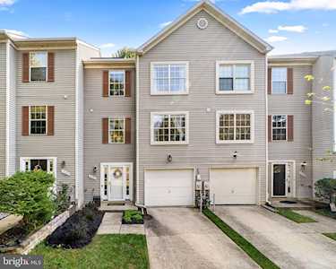 12227 Green Meadow Dr Columbia, MD 21044