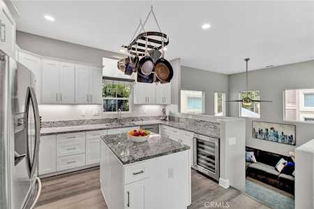 197 Montana Del Lago Dr Rancho Santa Margarita, CA 92688