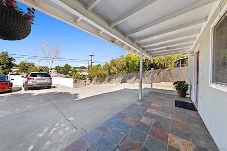9115 Rosedale Dr Spring Valley, CA 91977