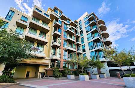 10 Renaissance Square #519 New Westminster, BC V3M 7B1
