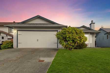 11986 Meadowlark Drive Maple Ridge, BC V2X 9M1